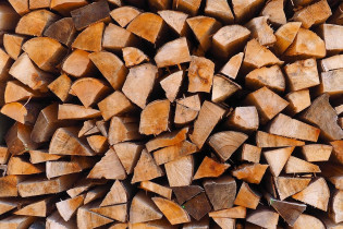 Fendeuse à bois manuelle : comment ça marche ?