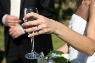 Pourquoi acheter une bague or blanc avec des diamants ?