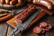 Guillotine à Saucisson